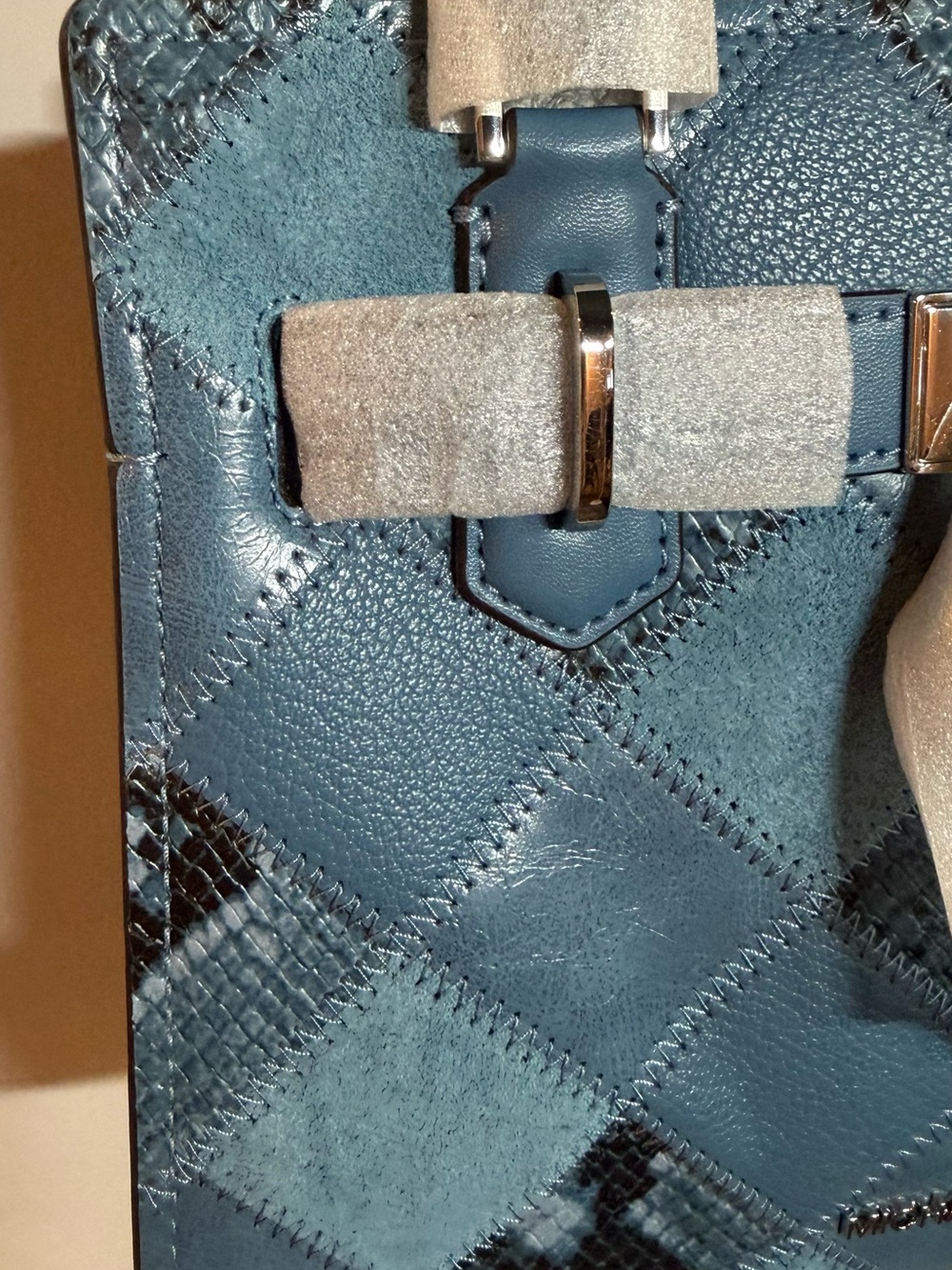 Michael Kors Hamilton Small Patchwork Satchel - Picture 10 of 11